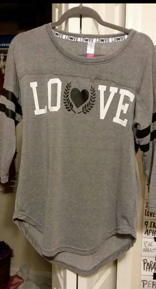 No Boundaries LOVE Blouse